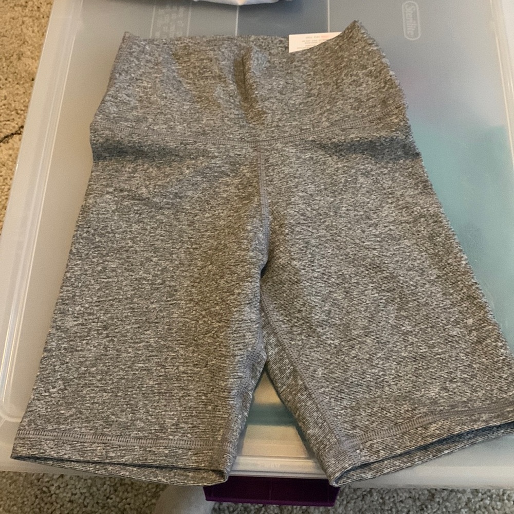 AERIE HEATHER GRAY BIKE SHORTS XS
